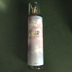 Bath & Body Works Pastel Skies Fine Fragrance Mist NWT